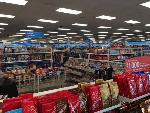 Clothing Store «Ross Dress for Less», reviews and photos, 3425 E Foothill Blvd, Pasadena, CA 91107, USA