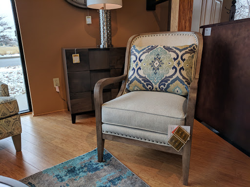 Furniture Store «Mueller Furniture», reviews and photos, 9 Fountain Grass Dr, Lake St Louis, MO 63367, USA