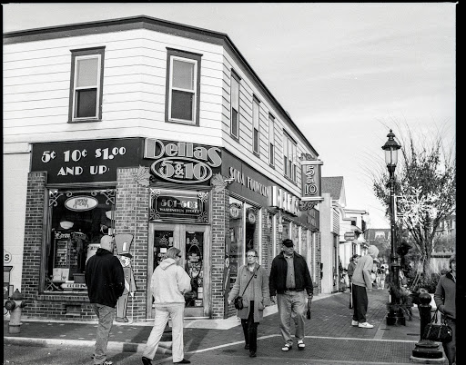 Department Store «Dellas 5 & 10», reviews and photos, 503 Washington St, Cape May, NJ 08204, USA