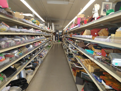 Thrift Store «Thrift Center Thrift Store», reviews and photos, 1060 El Camino Real, San Carlos, CA 94070, USA