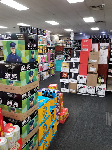 Liquor Store «World Wines & Liquor», reviews and photos, 8760 Mentor Ave, Mentor, OH 44060, USA