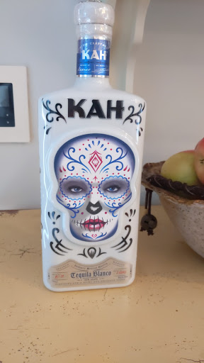 Liquor Store «Circus Wines Beer & Spirits», reviews and photos, 56 Newman Springs Rd, Red Bank, NJ 07701, USA