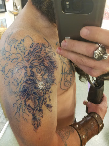 Tattoo Shop «Element Tattoo», reviews and photos, 1716 W Main St #8E, Bozeman, MT 59715, USA