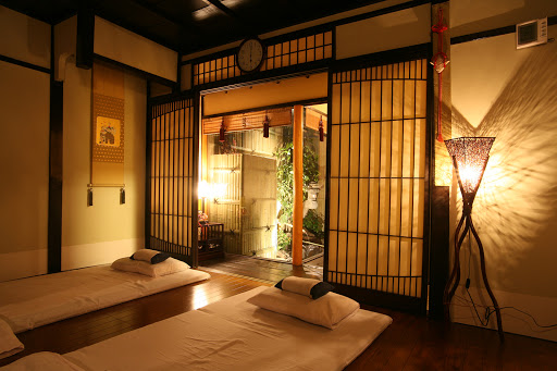 Hiyoshido Massage