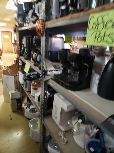 Thrift Store «H2O Help & Hope To Others», reviews and photos, 451 SE Maple St, Dallas, OR 97338, USA