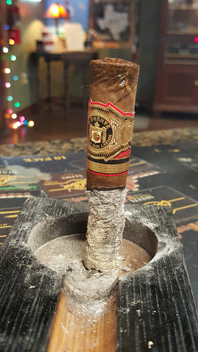 Tobacco Shop «Serious Cigars», reviews and photos, 2901 West Loop S, Houston, TX 77054, USA