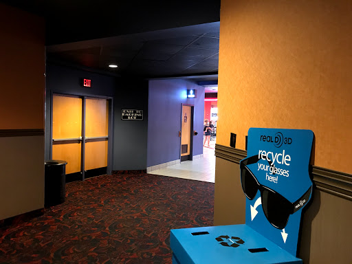 Movie Theater «Regal Cinemas Barn Plaza 14», reviews and photos, 1745 S Easton Rd, Doylestown, PA 18901, USA