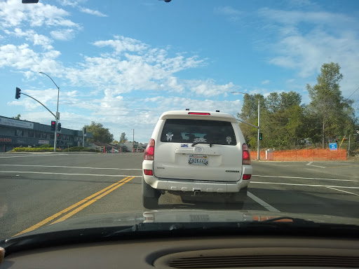 Grocery Store «Grocery Outlet Bargain Market», reviews and photos, 414 Grass Valley Hwy, Auburn, CA 95603, USA