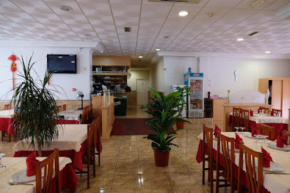 Restaurante chino Xin Ya - local 2, Av. de Carlos III, 256, 04720 Aguadulce, Almería, Spain
