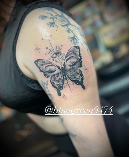 Explore art tattoo ideas, creative tattoo ideas in El Paso, available at R&R tattoo and piercing studio