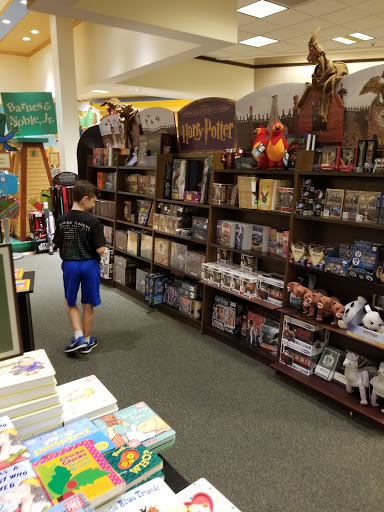 Book Store «Barnes & Noble», reviews and photos, 10500 N 90th St, Scottsdale, AZ 85258, USA