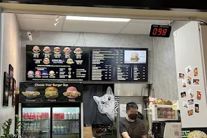 Hong Bo Burger & Poutine image