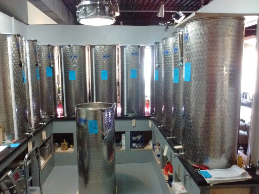 Winery «YOLO Winery», reviews and photos, 128 W 2nd St, Dover, OH 44622, USA