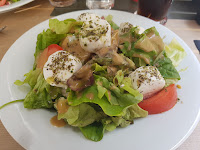 Salade grecque du Restaurant Café Factory République à Arles - n°1