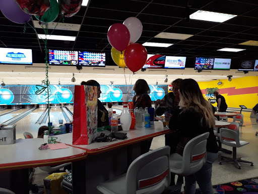 Bowling Alley «Oasis Lanes», reviews and photos, 120 Dell Centre Way, Union, MO 63084, USA