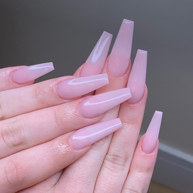 Perfect 10 Nails