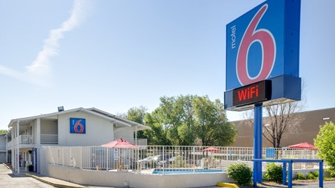 Motel 6 Lakewood, CO - Denver