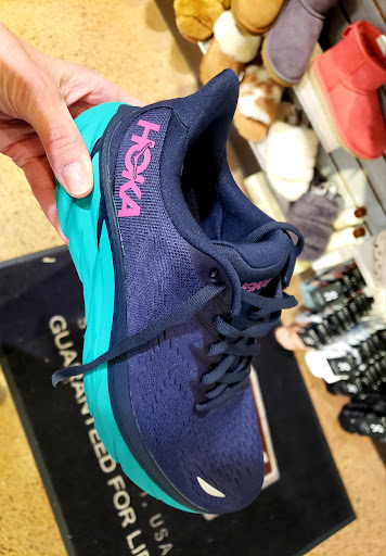 Outdoor Sports Store «Mountain High Outfitters», reviews and photos, 1556 W McEwen Dr, Franklin, TN 37067, USA