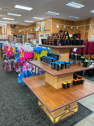 Gift Shop «U.S. Gift Factory», reviews and photos, 8145 International Dr #551, Orlando, FL 32819, USA