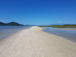 Zdjęcie Praia do Pontal z powierzchnią turkusowa czysta woda