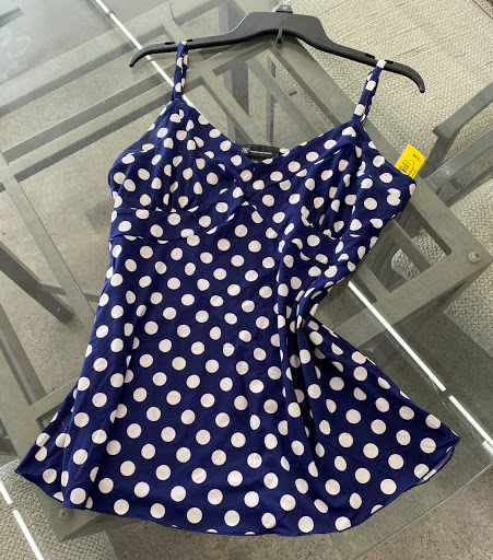 Non-Profit Organization «Society of St. Vincent de Paul - Sunnyslope Thrift Store», reviews and photos, 8231 N 7th St, Phoenix, AZ 85020, USA