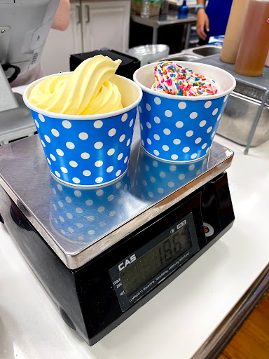 Frozen Yogurt Shop «Just Chill Frozen Desserts & Creperie», reviews and photos, 47 Main St, Clinton, NJ 08809, USA