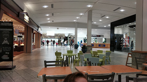 Shopping Mall «Dartmouth Mall», reviews and photos, 200 N Dartmouth Mall, Dartmouth, MA 02747, USA