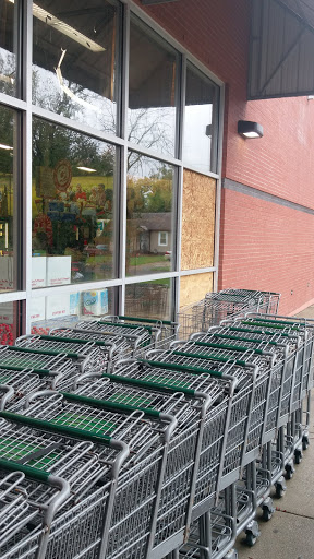 Supermarket «Cash Saver Grocery», reviews and photos, 3044 Wilson Ave, Louisville, KY 40211, USA