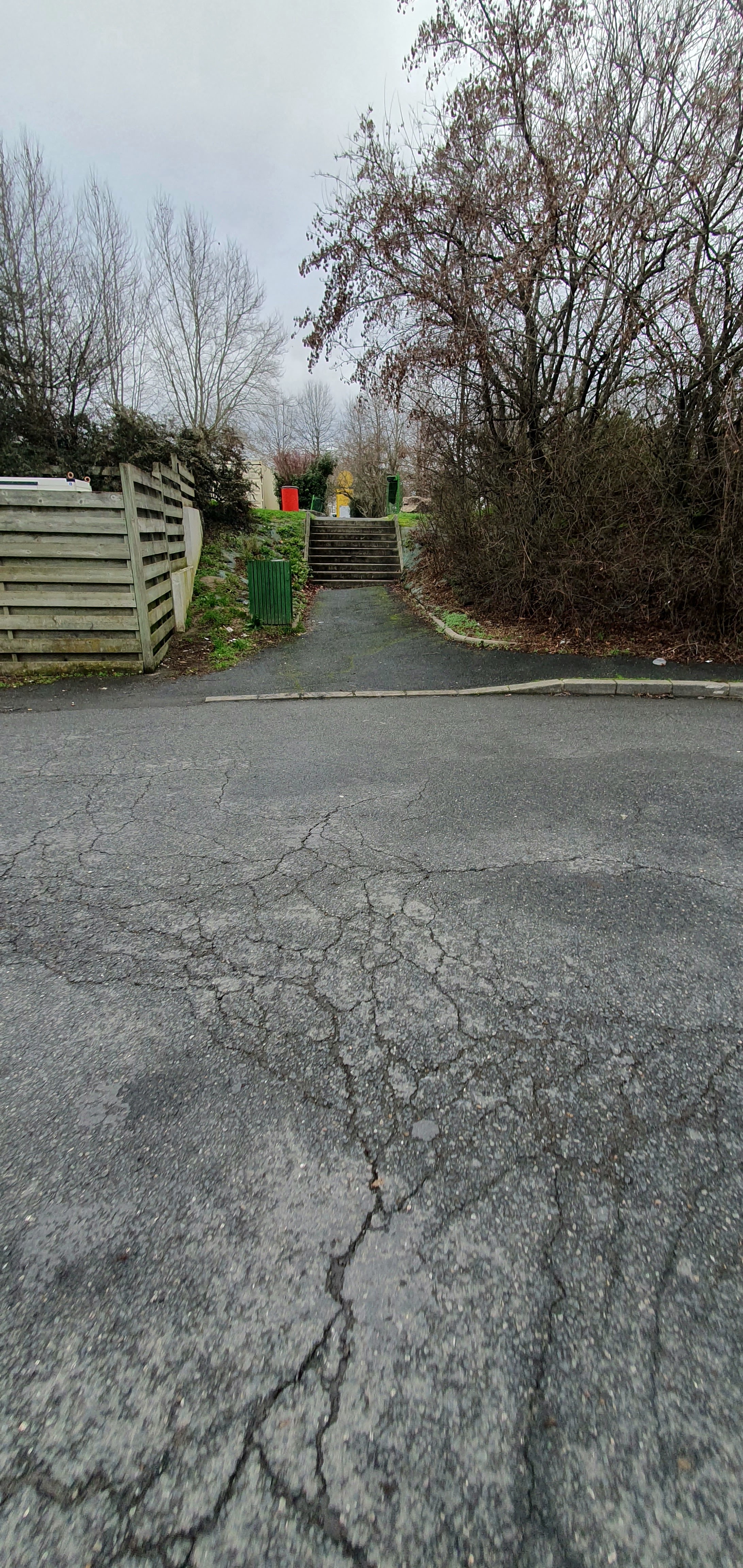 Photo n° 2 de l'avis de KASPAR. fait le 24/12/2023 à 17:00