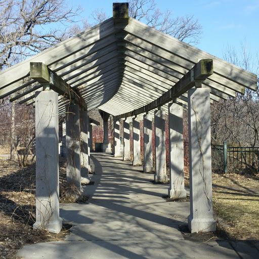 Garden «Minnehaha Falls (Hiawatha Statue)», reviews and photos, 4801 S Minnehaha Park Dr, Minneapolis, MN 55417, USA