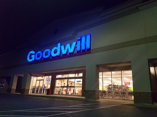 Non-Profit Organization «Goodwill Store and Donation Center», reviews and photos