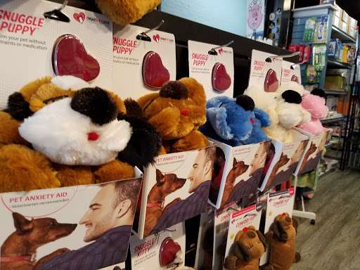 Pet Supply Store «Dog-Mania & Cats», reviews and photos, 37846 Meridian Ave, Dade City, FL 33525, USA