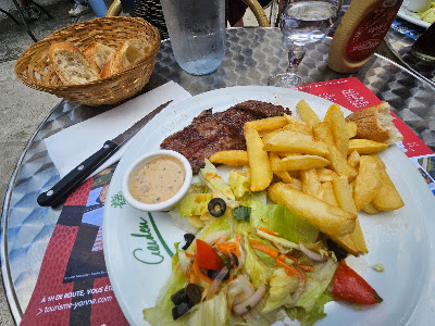 Au Vieux Marronnier à Issy-les-Moulineaux