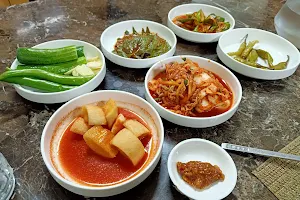 ร้านอาหารเกาหลี image