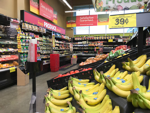 Grocery Store «Grocery Outlet Bargain Market», reviews and photos, 13301 Whittier Blvd, Whittier, CA 90602, USA