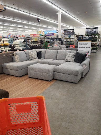 Shopping Mall «Hawks Prairie Village Mall», reviews and photos, 1243 Marvin Rd NE, Lacey, WA 98516, USA