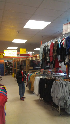 Shopping Mall «Old National Discount Mall», reviews and photos, 2660 Godby Rd, College Park, GA 30349, USA