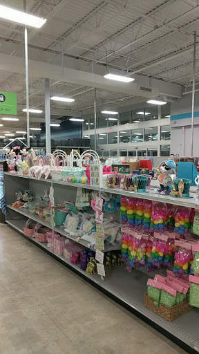 Home Goods Store «At Home», reviews and photos, 301 SouthTowne East Mall Dr, Wichita, KS 67207, USA