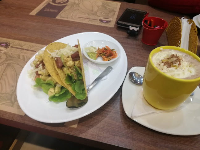 Cafeteria Listo Bistro - Riobamba
