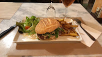 Hamburger du Restaurant français Brasserie Du Grand Faubourg à Chartres - n°12