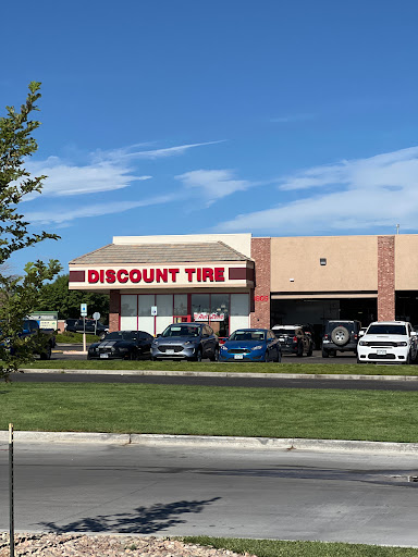 Tire Shop «Discount Tire Store - Thornton, CO», reviews and photos, 3805 E 104th Ave, Thornton, CO 80233, USA