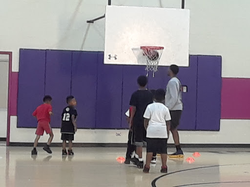 Indoor Swimming Pool «Weingart YMCA Wellness & Aquatic Center», reviews and photos, 9900 S Vermont Ave, Los Angeles, CA 90044, USA