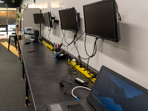 Computer Repair Service «Special Touch Computer Repair», reviews and photos, 8998 L St #205, Omaha, NE 68127, USA