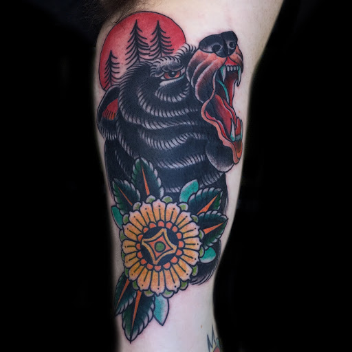 Explore nautical star tattoo ideas, creative tattoo ideas in Hesperia, available at Dinamik Tattoo