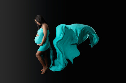 Bella Photographe - Photographie de maternité et nouveau-né