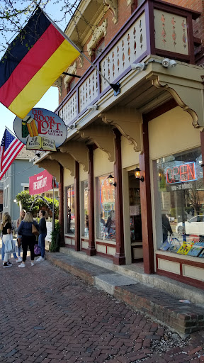 Book Store «The Book Loft of German Village», reviews and photos, 631 S 3rd St, Columbus, OH 43206, USA