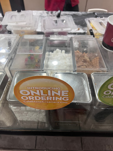 Ice Cream Shop «Cold Stone Creamery», reviews and photos, 2449 Prince William Pkwy, Woodbridge, VA 22192, USA