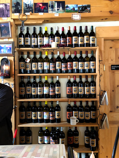 Winery «Greene Eagle Winery», reviews and photos, 2576 Davis Peck Rd, Cortland, OH 44410, USA