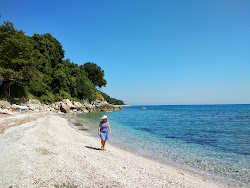 Photo de Tourkopigi Beach avec petite baie