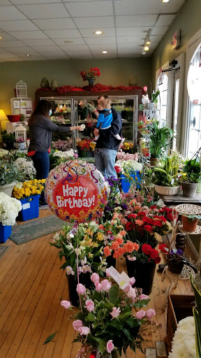 Florist «Agnew Florist-Watertown», reviews and photos, 587 Main St, Watertown, CT 06795, USA